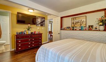 103 Malory Ct, Blakeslee, PA 18610