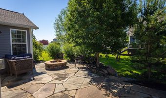 9239 Thames Dr, Avon, IN 46123