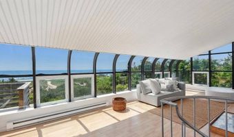 129 Marine Blvd, Amagansett, NY 11930