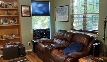 28 Clevedon Cir, Bella Vista, AR 72715