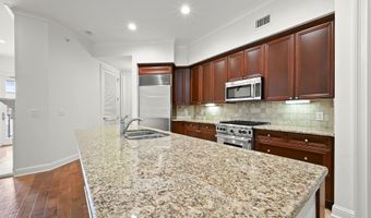 998 Stanford Ave #511, Baton Rouge, LA 70808