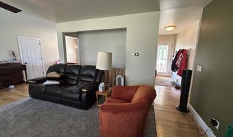 136 N. Park St, Ainsworth, NE 69210