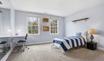 88 Drumlin Hill Rd, Bolton, MA 01740