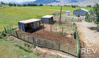 30 Carter Mountain Rd, Cody, WY 82414