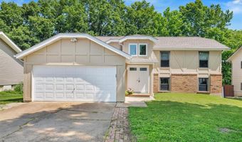 363 Windyoak Dr, Ballwin, MO 63021