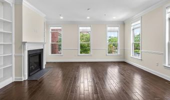 322 N GEORGE MASON Dr, Arlington, VA 22203