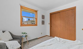 1024 S MATTHIAS St, Appleton, WI 54915