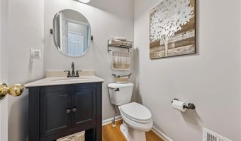 9320 Old Preserve Trl, Ball Ground, GA 30107