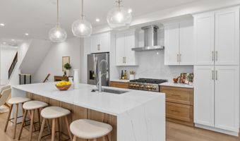 3916 8TH St NW A, Washington, DC 20011