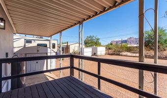 81 S TOMAHAWK Rd, Apache Junction, AZ 85119