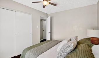 3868 Western Ave, Alton, IL 62002