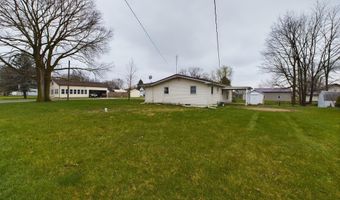 156 E Columbia St, Andrews, IN 46702