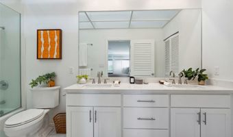 381 D Kaelepulu Dr 1104, Kailua, HI 96734