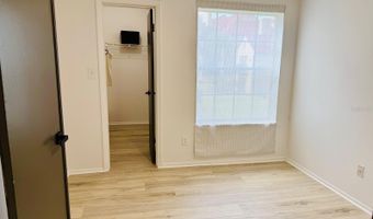 216 AFTON Sq 202, Altamonte Springs, FL 32714