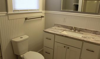 3028 Mayfield Ave, Alton, IL 62002