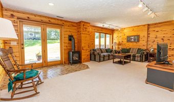 1301 Geneva Dr, Alexandria, MN 56308