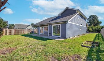 2679 FRANKLIN Ave SW, Bandon, OR 97411