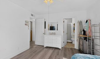 1709 Kirby St NE, Albuquerque, NM 87112