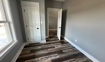 1128 Duke Dr, Bauxite, AR 72011