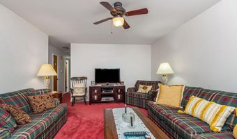 65 Rose Ct, Albany, NY 12209