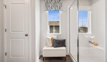 4749 N Valdai Ct, Aurora, CO 80019