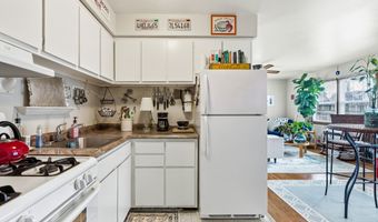 201 8th Ave 2B, Belmar, NJ 07719