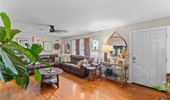 704 NW A St, Bentonville, AR 72712