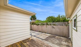 1384 Lincoln Ave, Arcata, CA 95521