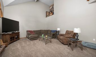 224 Sleepy Hollow Dr, Amherst, OH 44001