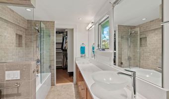 827 NW Delaware Ave, Bend, OR 97703