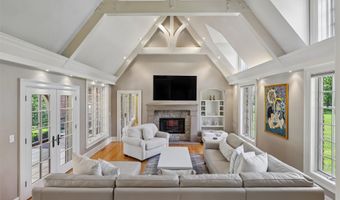27681 Northwoods Rd, Adel, IA 50003