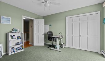 20 Morrison Ave, Middletown, RI 02840