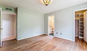 2713 Aspen Rd, Ann Arbor, MI 48108