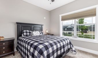 2207 Eldie, Asbury, IA 52002