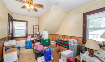 36 Nakomis Path, Bayonne, NJ 07035