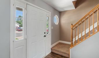 73 Timberline Rd, Bayville, NJ 08721