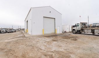 1760 N 1ST St, Bloomfield, NM 87413