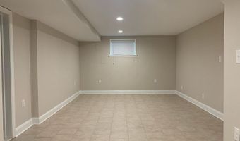 2356 S PIERCE St, Arlington, VA 22202