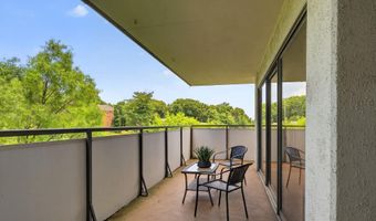 5300 COLUMBIA Pike 701, Arlington, VA 22204