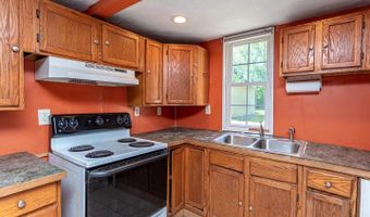 14 MAIN St, Frankford, DE 19945