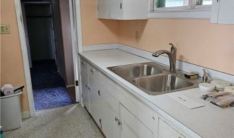 16 Memory Ln, Billings, MT 59101