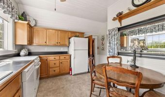 115 S Main St, Adairsville, GA 30103