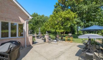 1760 W Whispering Ct, Addison, IL 60101