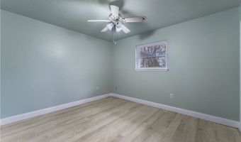 2201 SE 15Th St, Bentonville, AR 72712