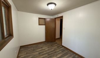 216 N Kenwood St, Adams, WI 53910
