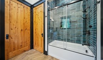 100 Knotty Way, Belmont, NH 03220