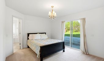 9061 Little Brook St, Anchorage, AK 99507