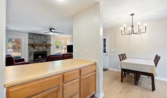 494 Courtney Ln, Auburn, GA 30011