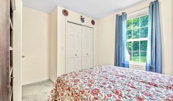 348 Deerfield Rd, Allenstown, NH 03275