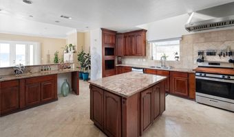 9455 Hierba Rd, Agua Dulce, CA 91390
